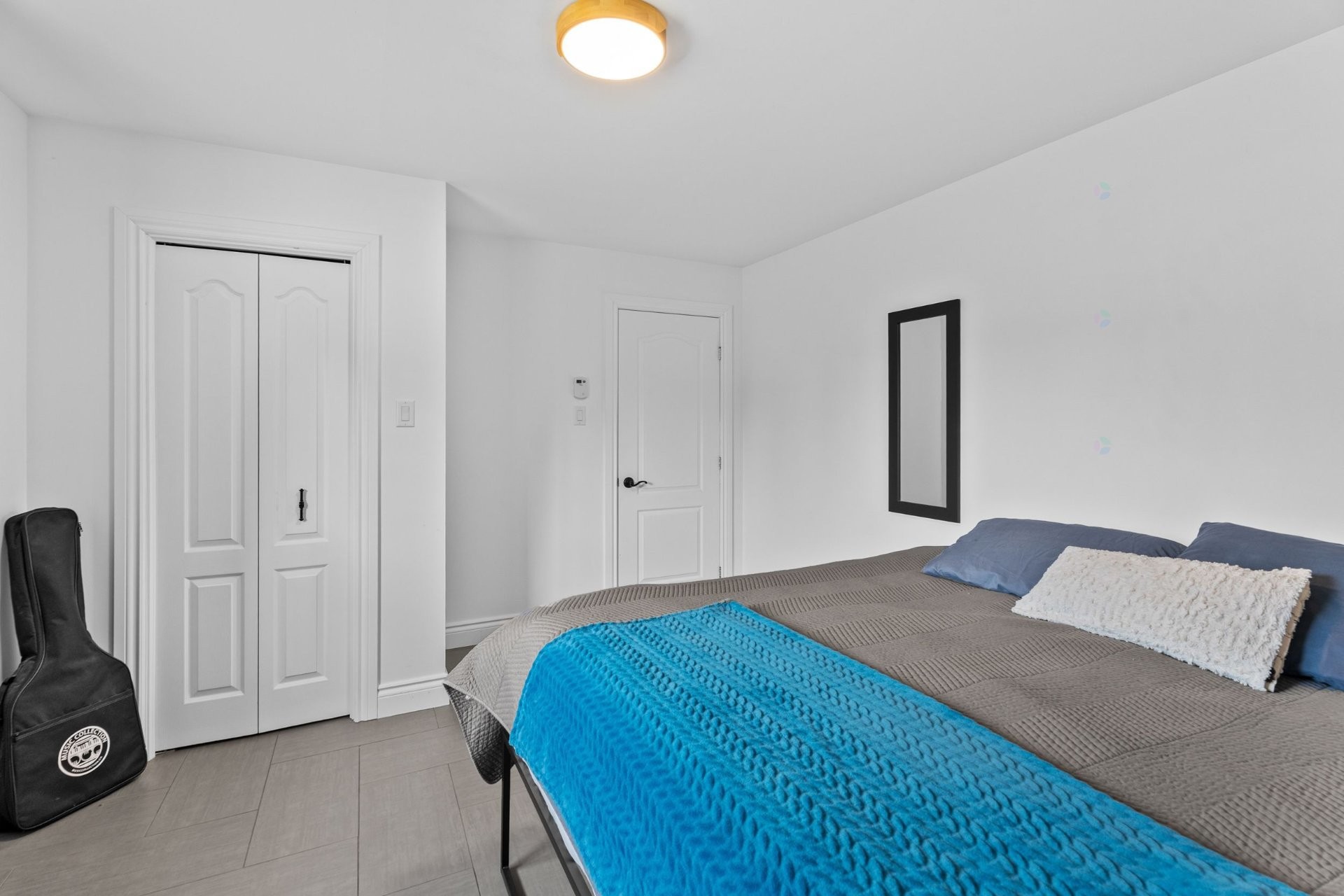 Chambre à coucher - 11 Ch. Twin-Lake, Arundel, QC - Indoor Photo Showing Bedroom