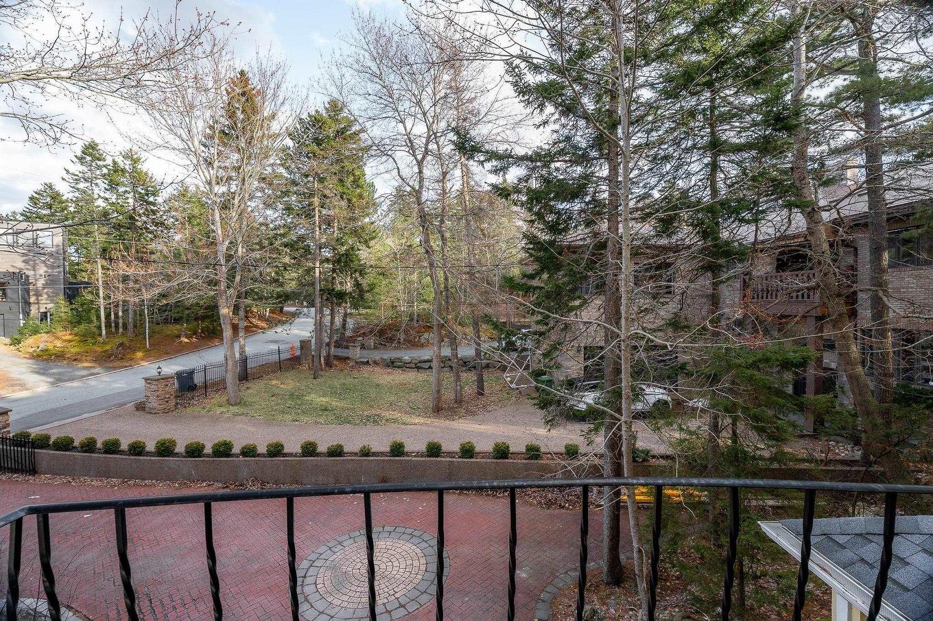 12 Falcon Place, Halifax, NS