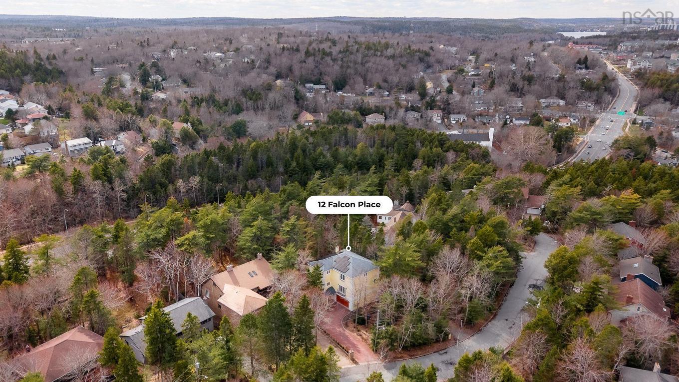 12 Falcon Place, Halifax, NS
