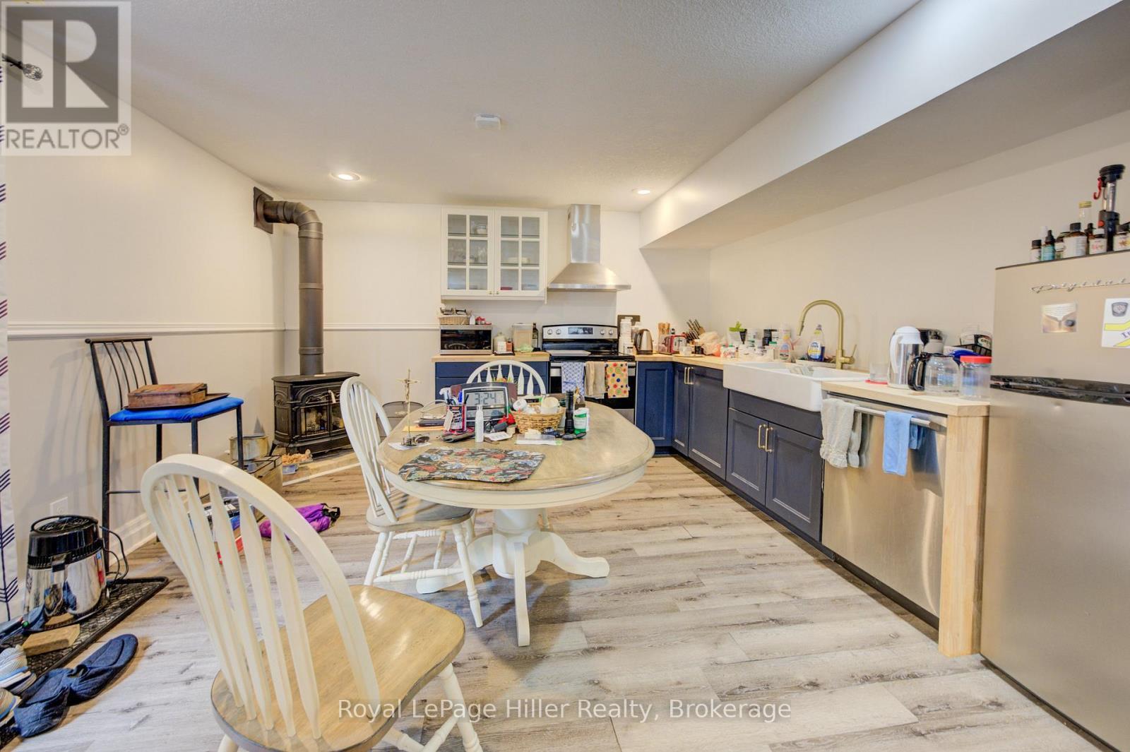 34 Eagle Drive, Stratford, ON - Indoor Photo Showing Dining Room