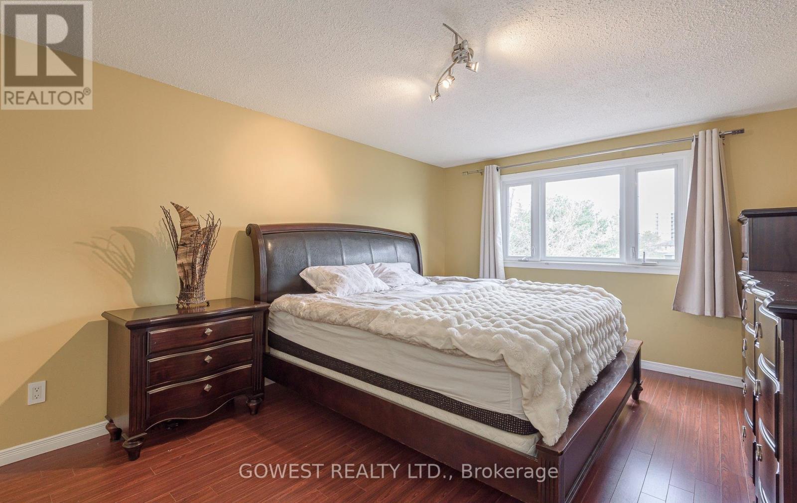 6564 Edenwood Drive, Mississauga, ON - Indoor Photo Showing Bedroom