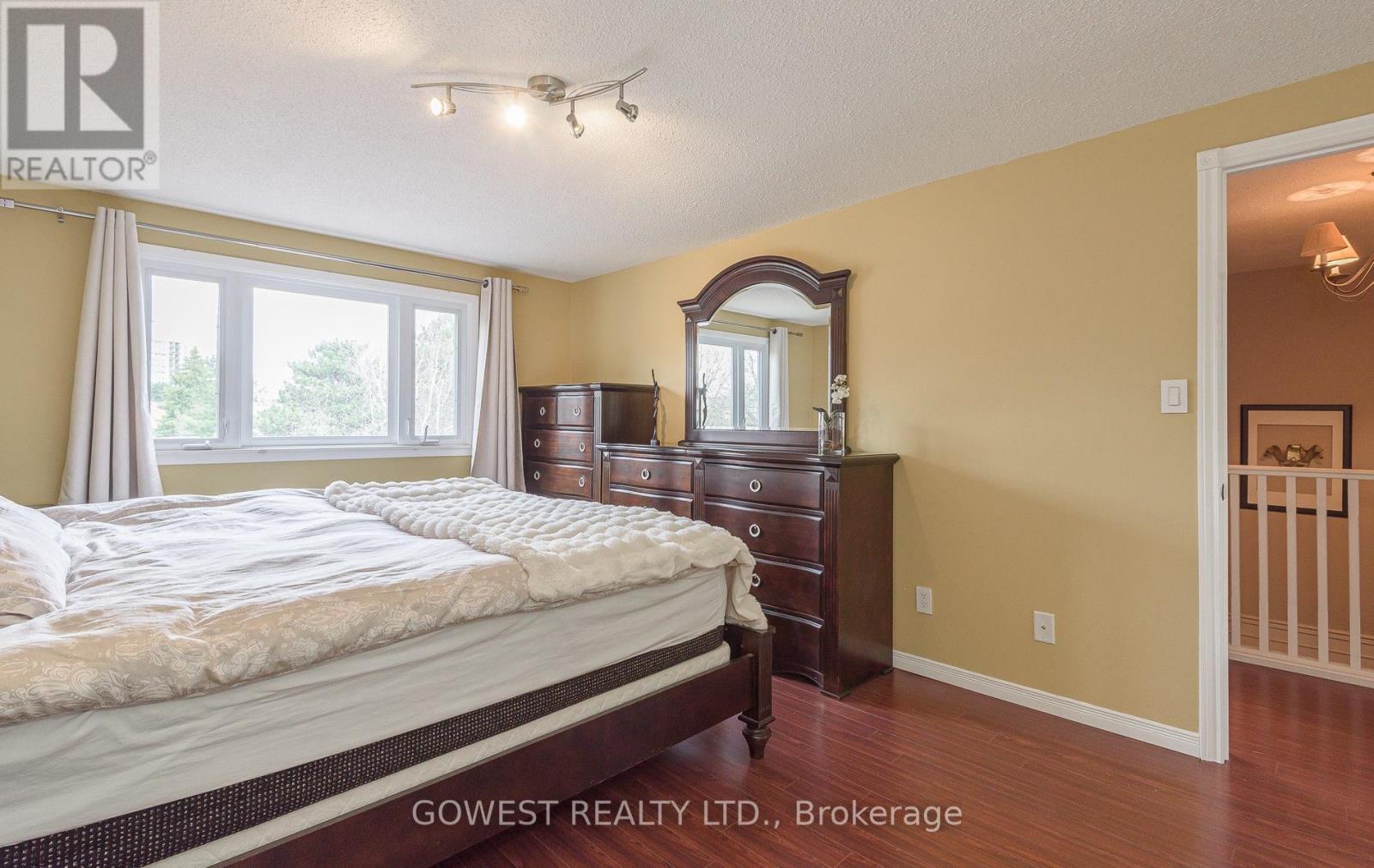 6564 Edenwood Drive, Mississauga, ON - Indoor Photo Showing Bedroom