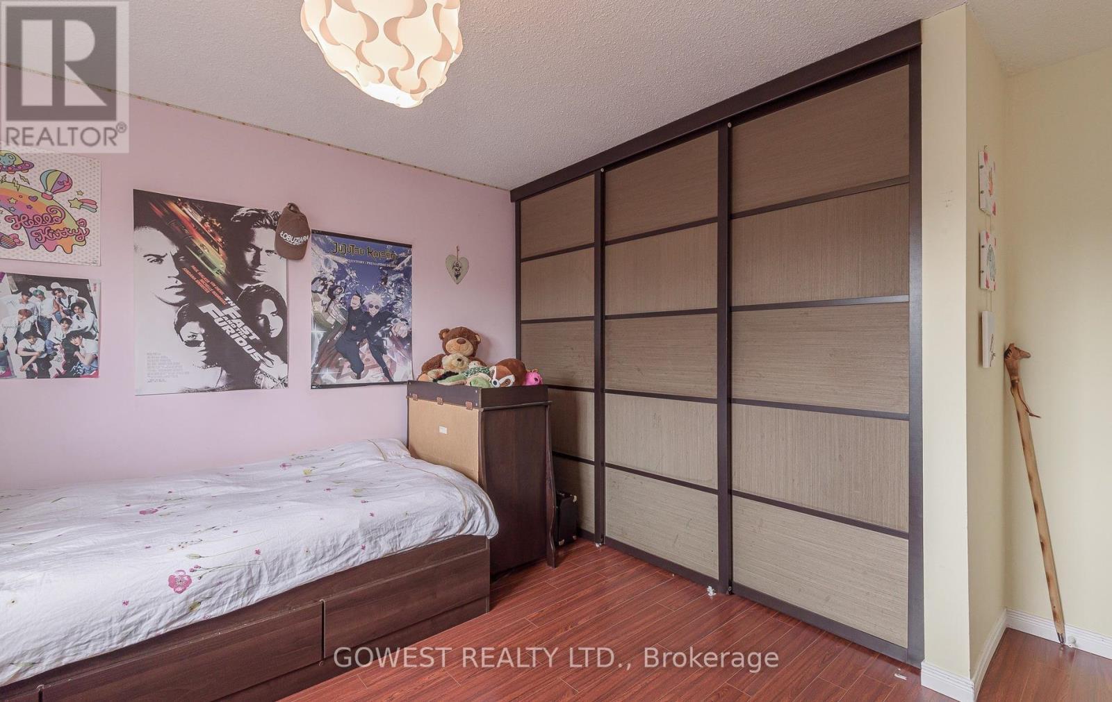 6564 Edenwood Drive, Mississauga, ON - Indoor Photo Showing Bedroom