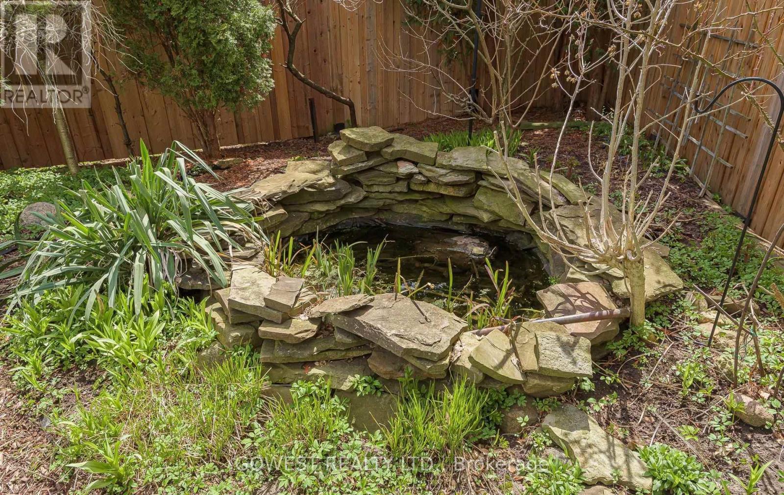 6564 Edenwood Drive, Mississauga, ON - Outdoor