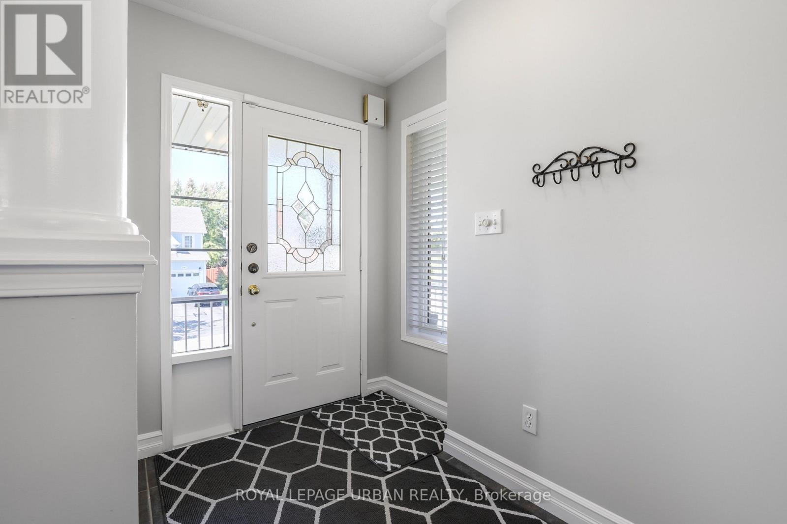1081 Keswick Court, Oshawa, ON - Indoor Photo Showing Other Room
