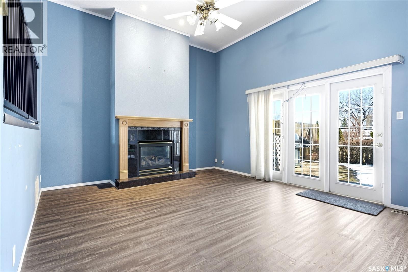104 Lockwood Road, Regina, SK - Indoor With Fireplace