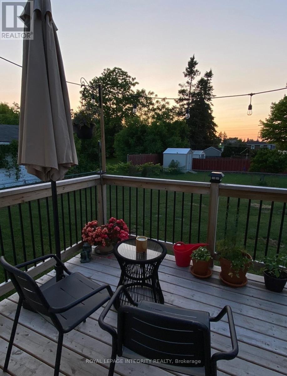 Back Deck - 3264 Johnston Avenue, Cornwall, ON - Outdoor With Deck Patio Veranda