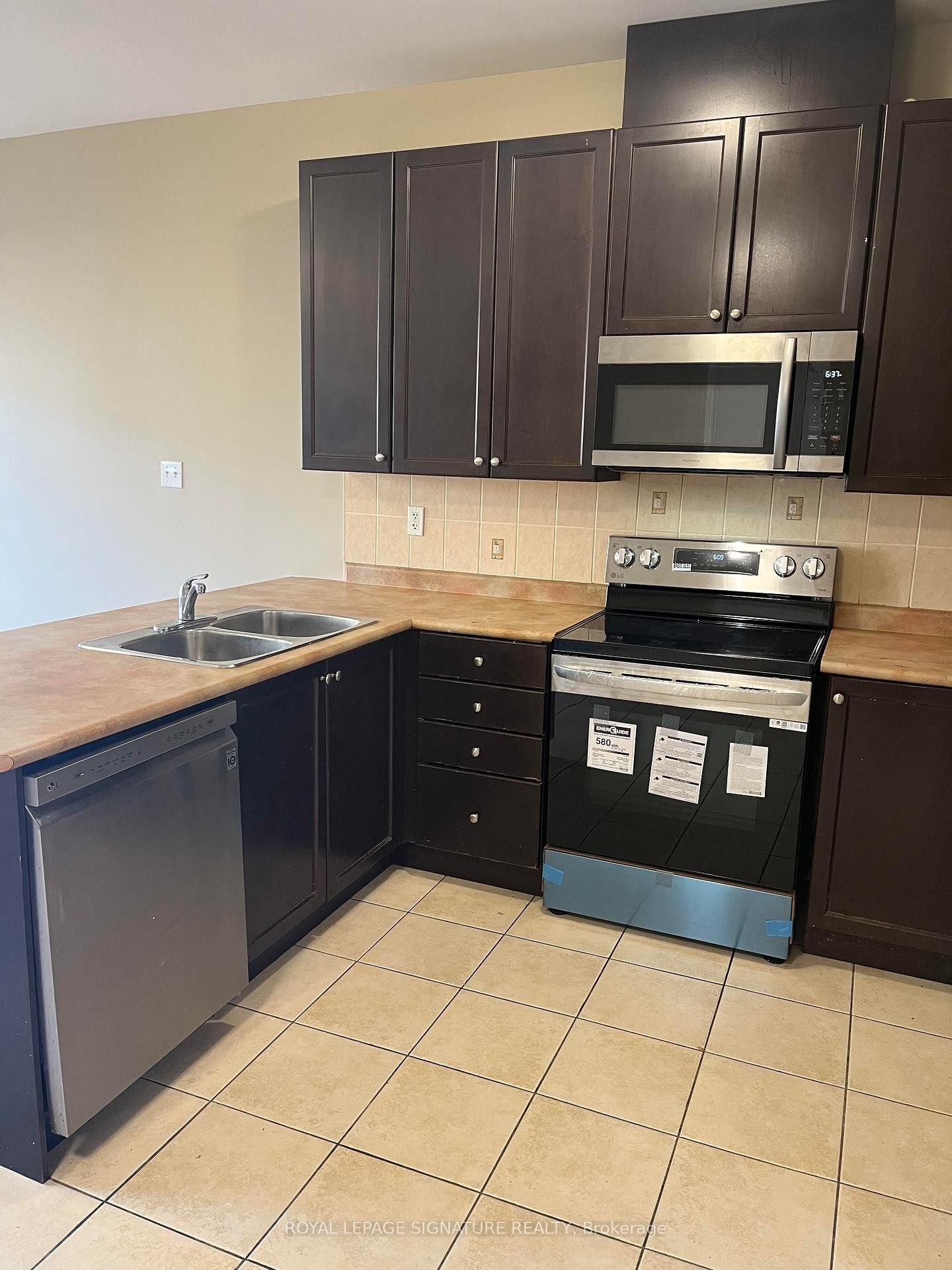 4769 Bluefeather Lane, Mississauga, ON
