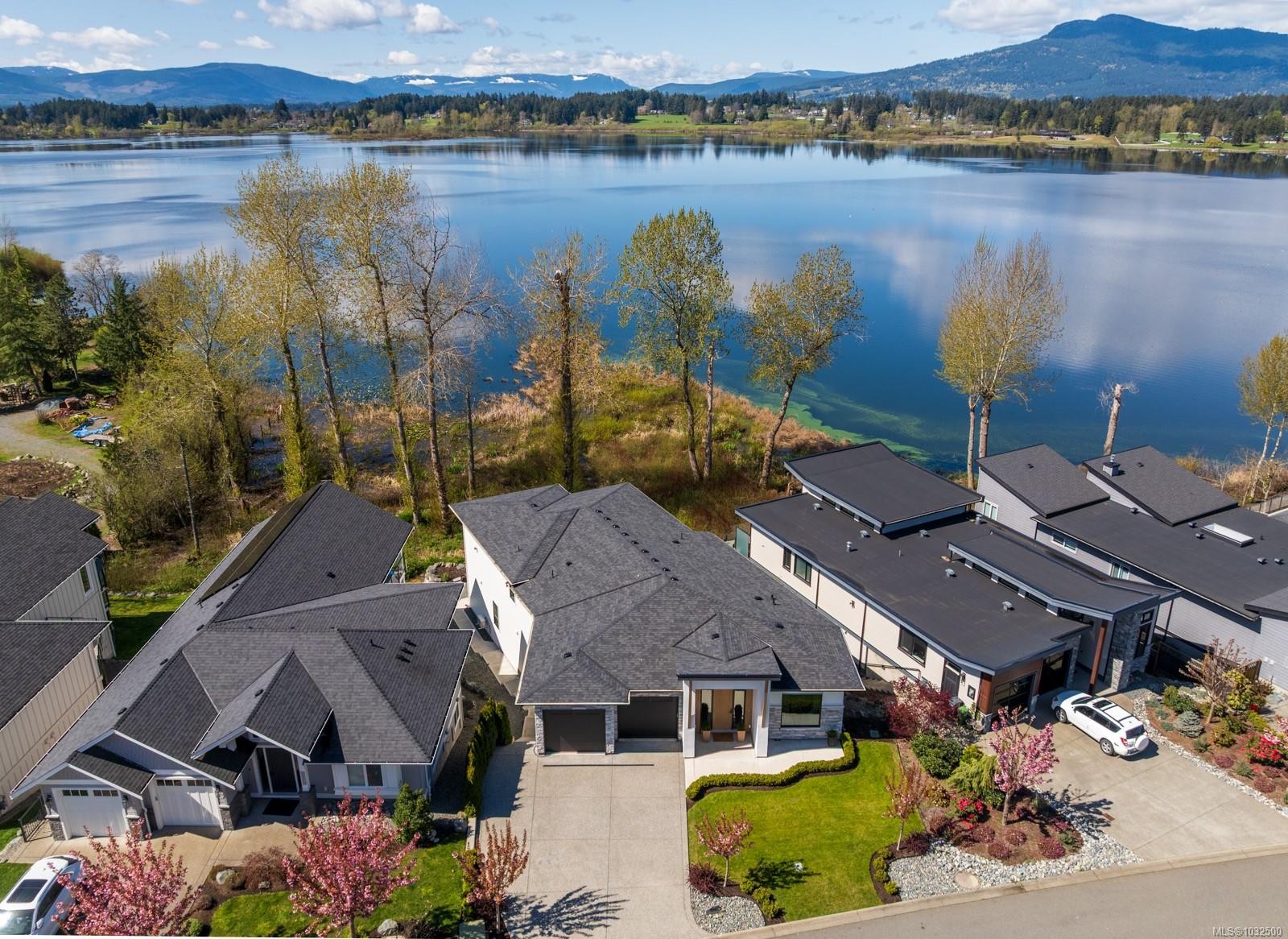 1855 Westlock Rd, Duncan, BC