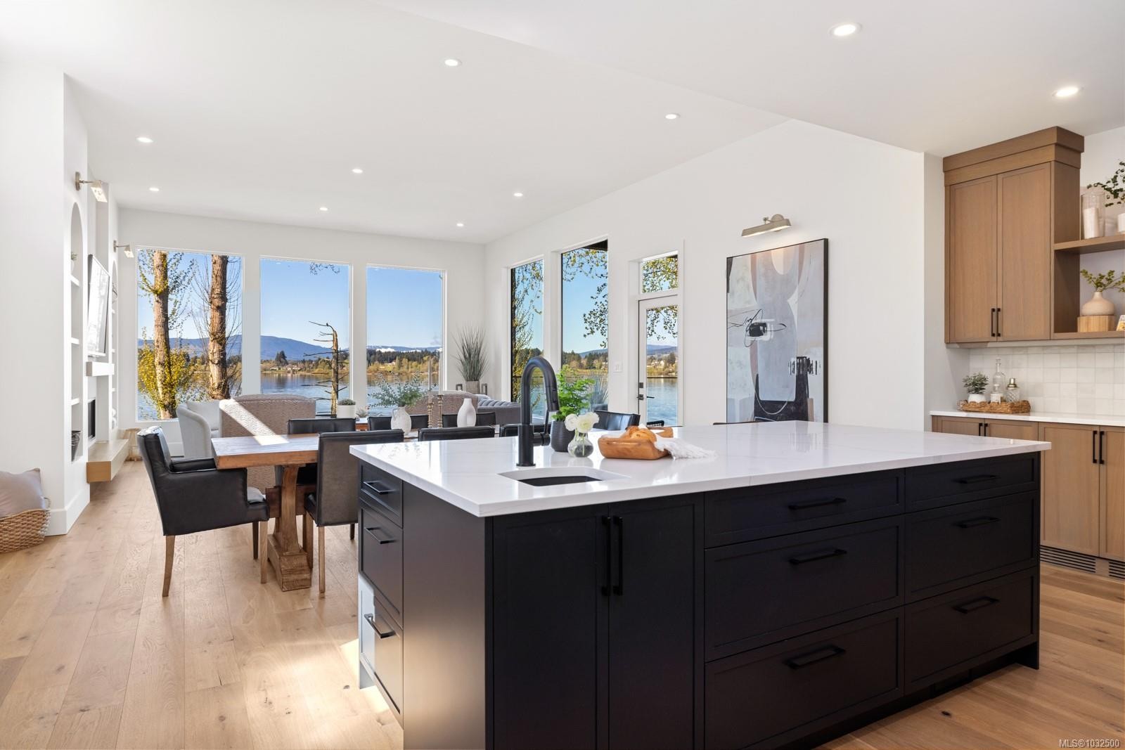 1855 Westlock Rd, Duncan, BC