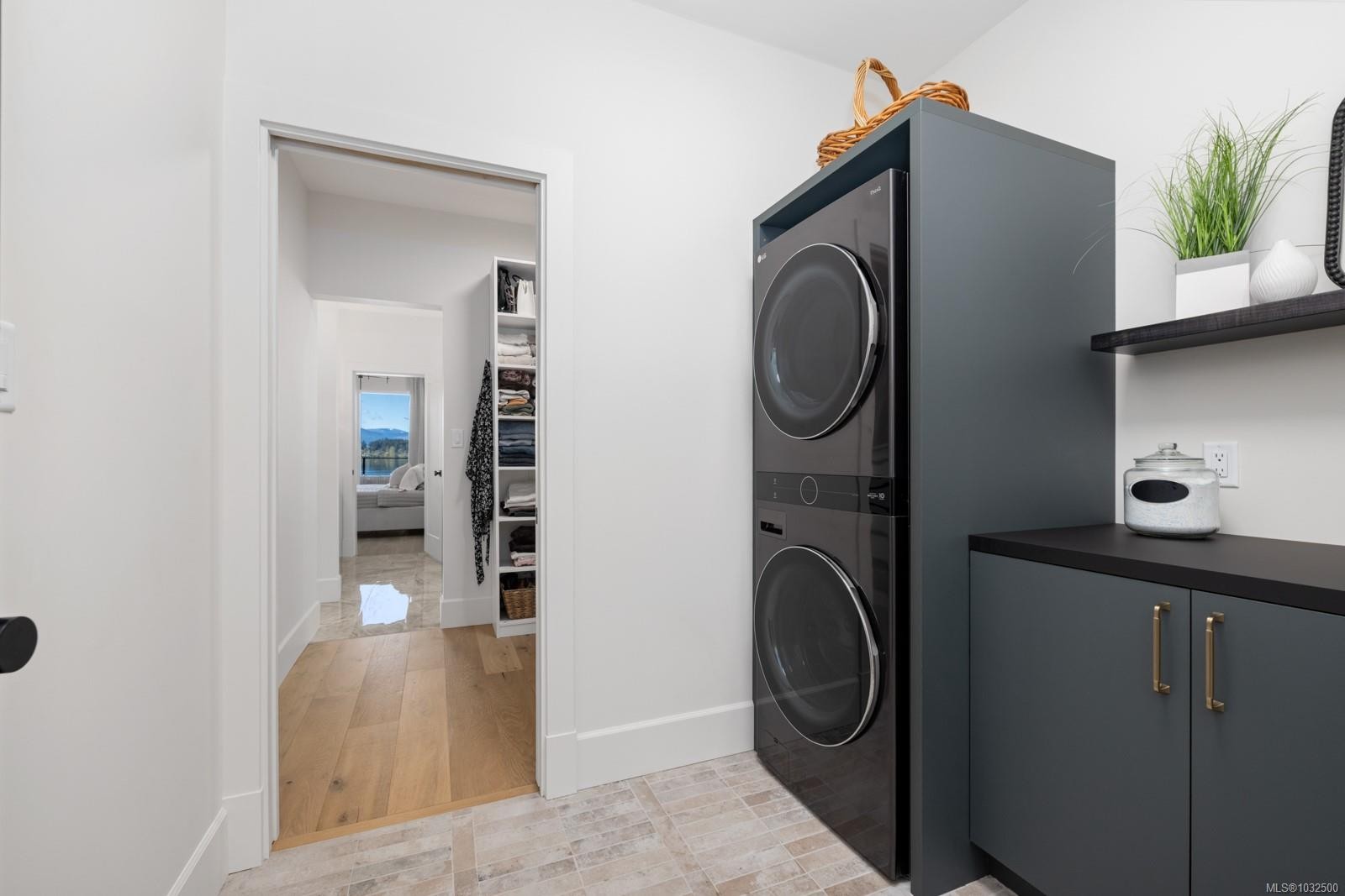 1855 Westlock Rd, Duncan, BC