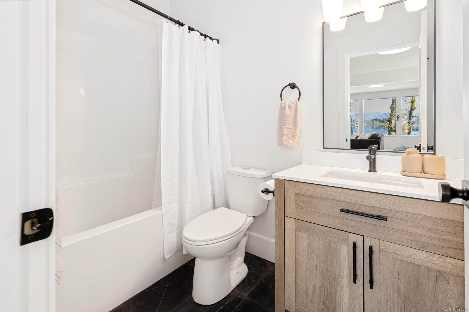 1855 Westlock Rd, Duncan, BC