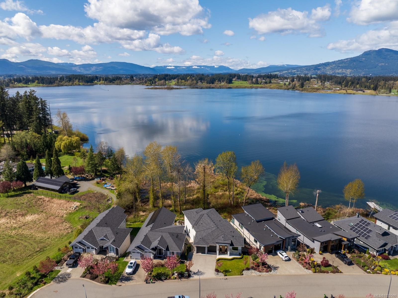 1855 Westlock Rd, Duncan, BC