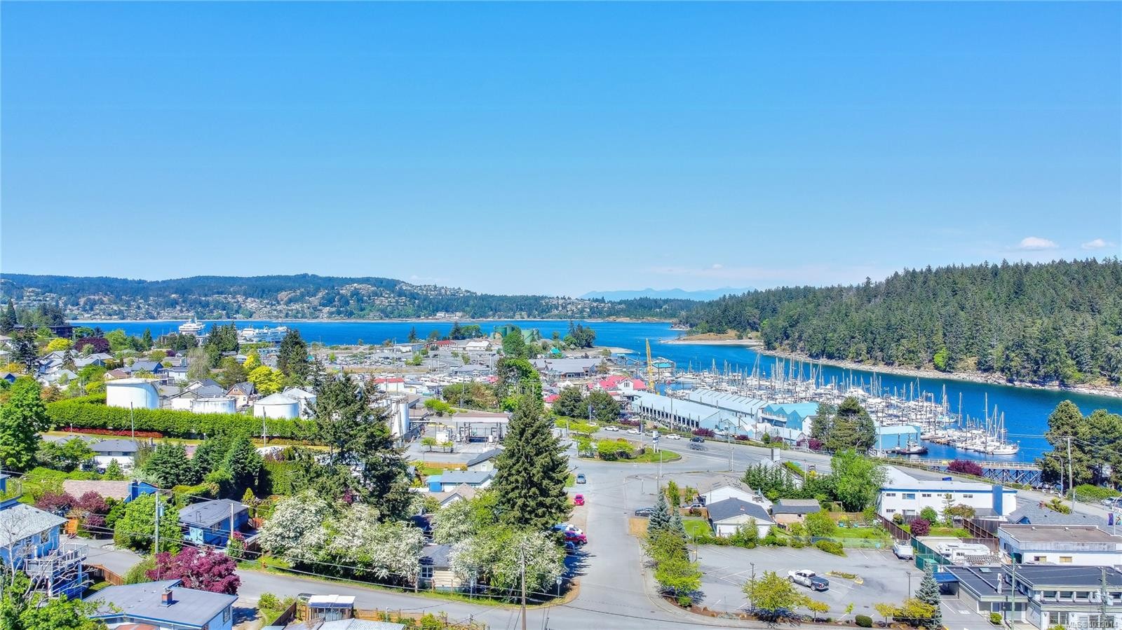 1361 Discovery Ave, Nanaimo, BC