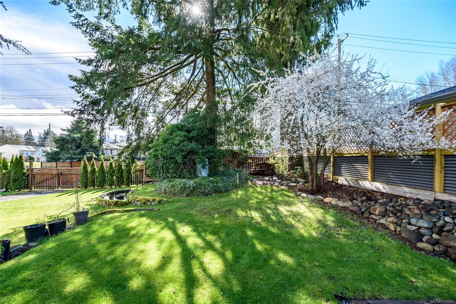 97 Mitchell Rd, Courtenay, BC