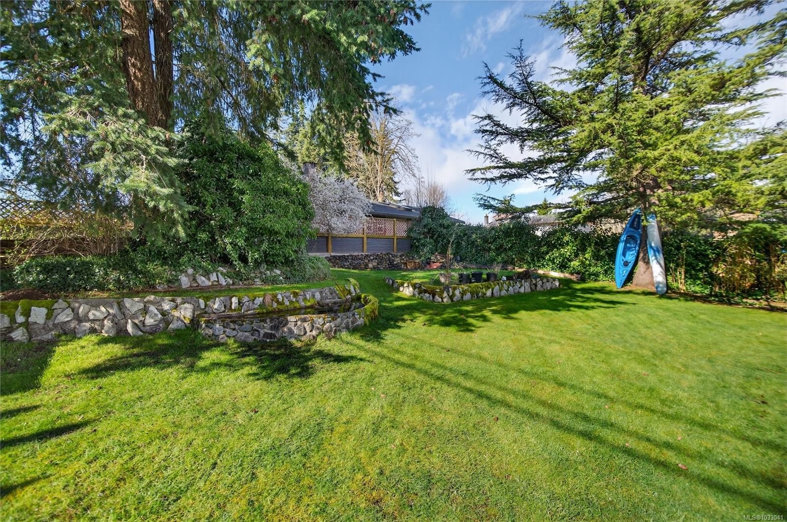 97 Mitchell Rd, Courtenay, BC
