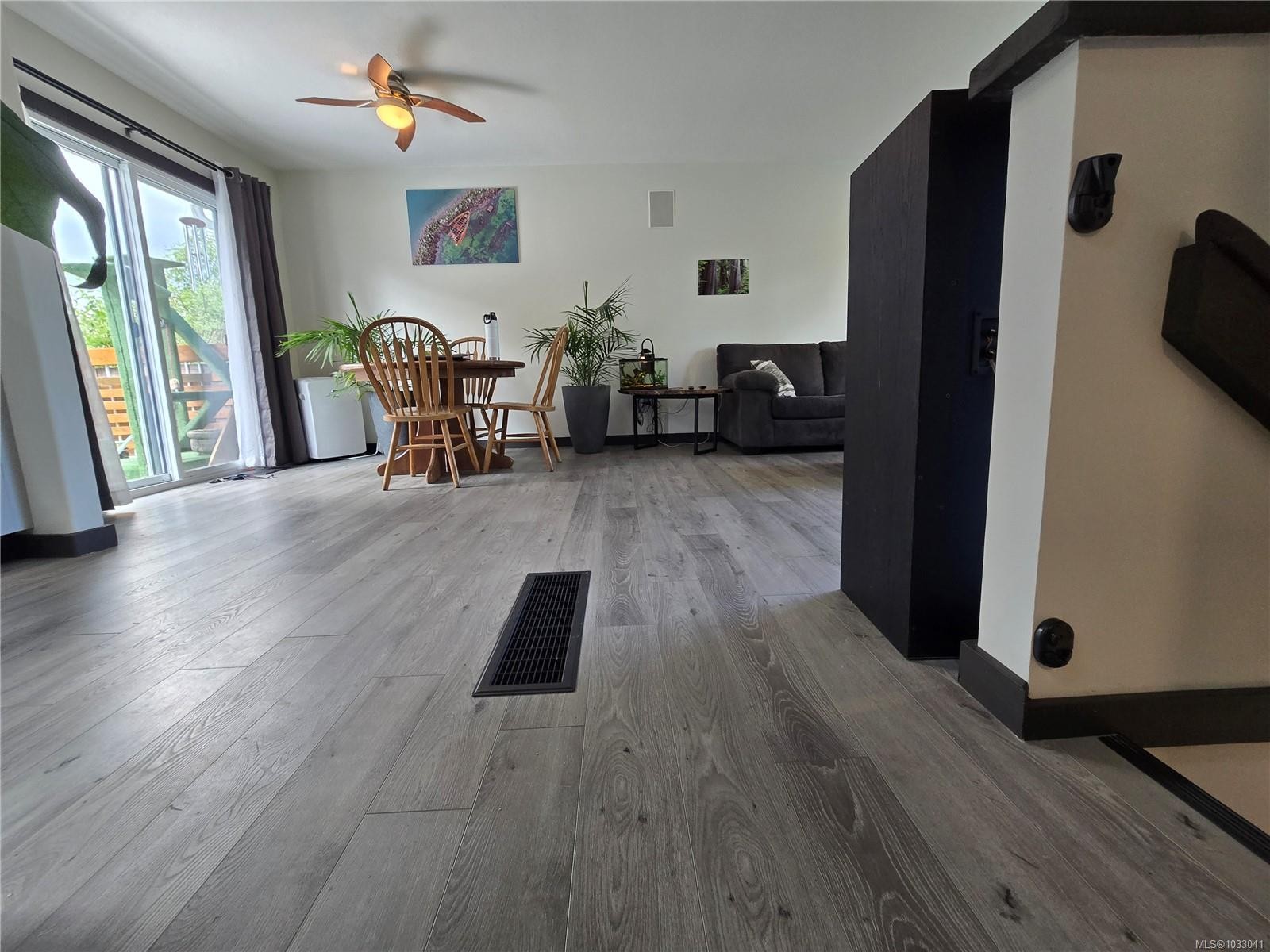 97 Mitchell Rd, Courtenay, BC