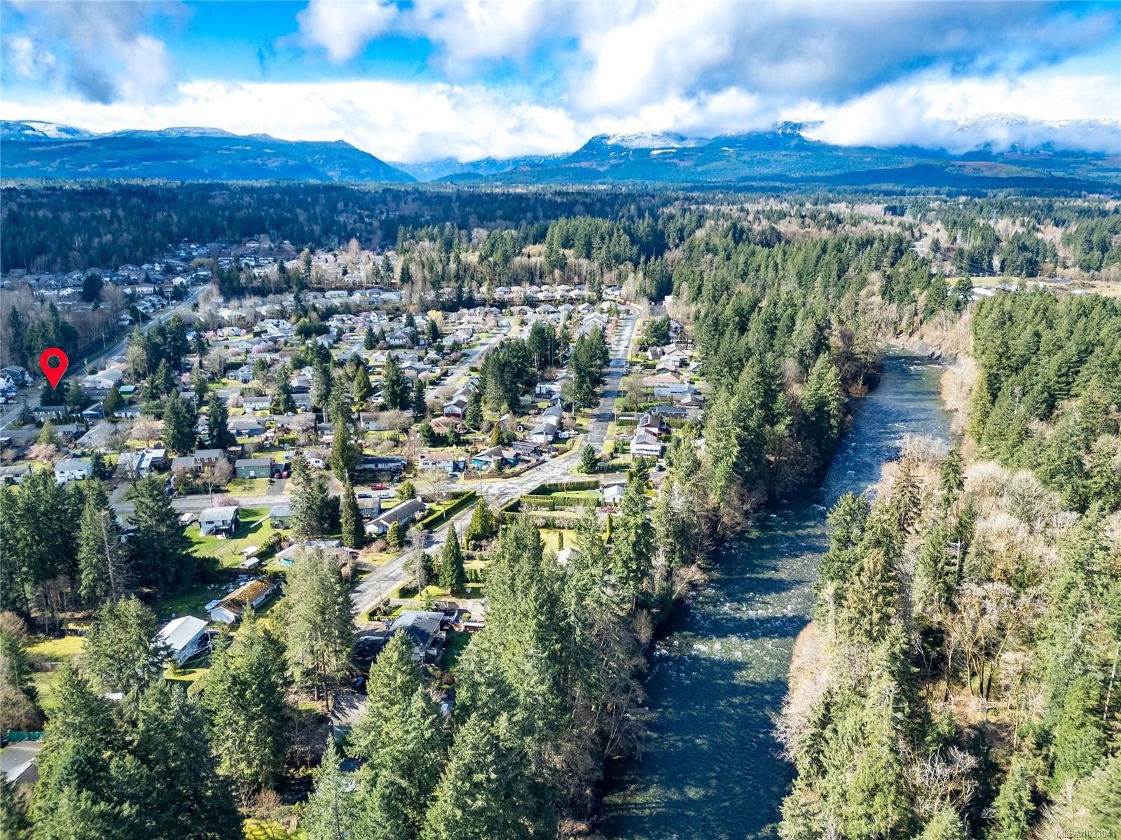 97 Mitchell Rd, Courtenay, BC