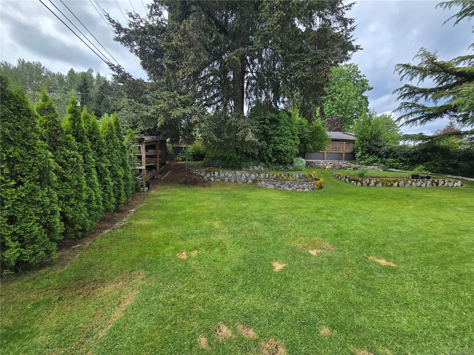 97 Mitchell Rd, Courtenay, BC