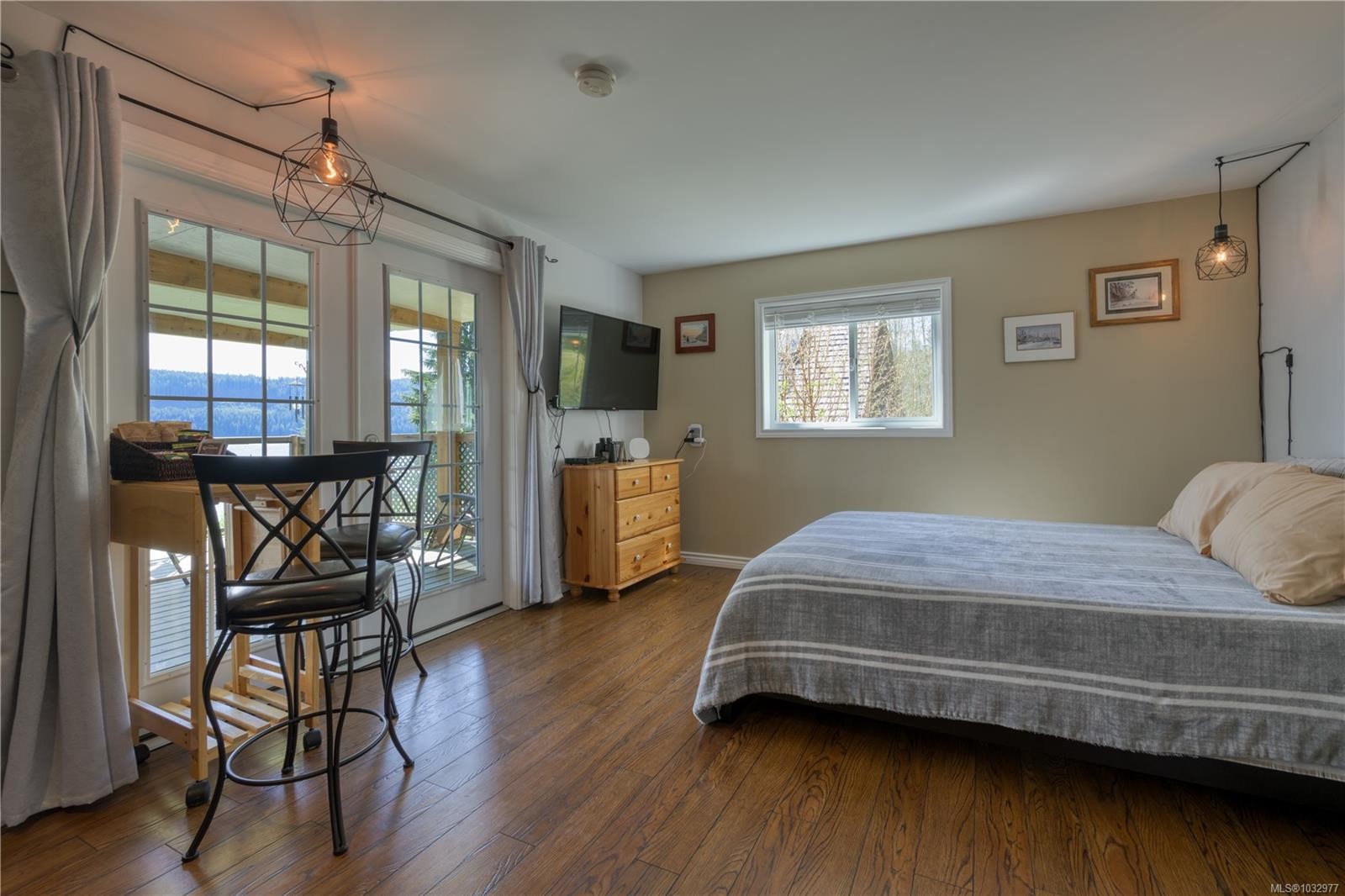 321 Harbour Rd, Coal Harbour, BC