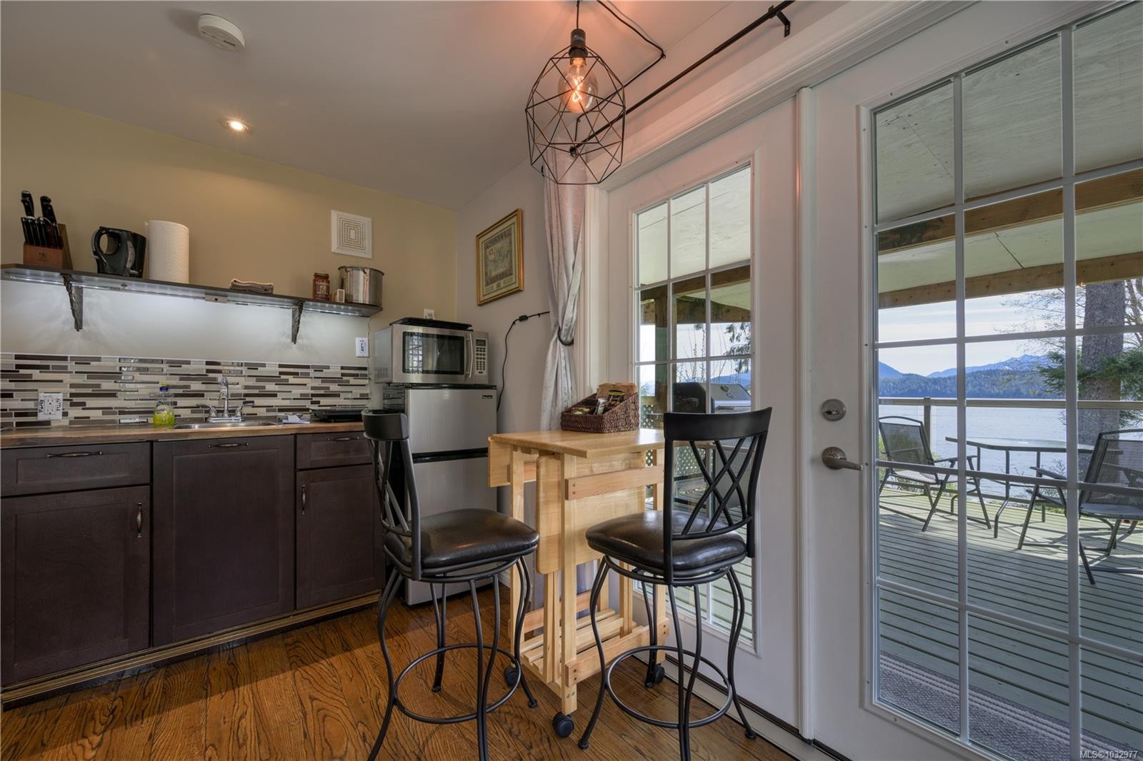 321 Harbour Rd, Coal Harbour, BC