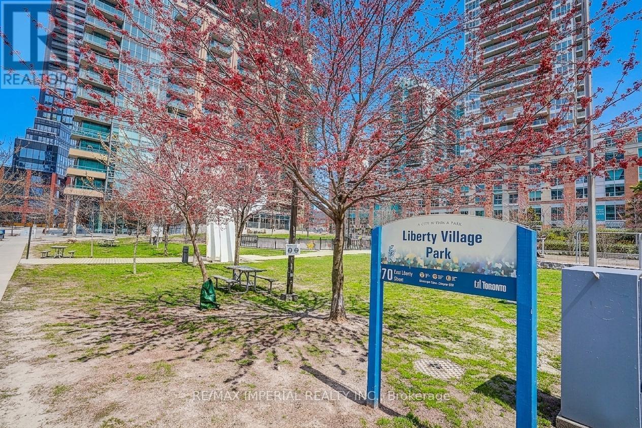 417 - 65 East Liberty Street, Toronto, ON - Outdoor