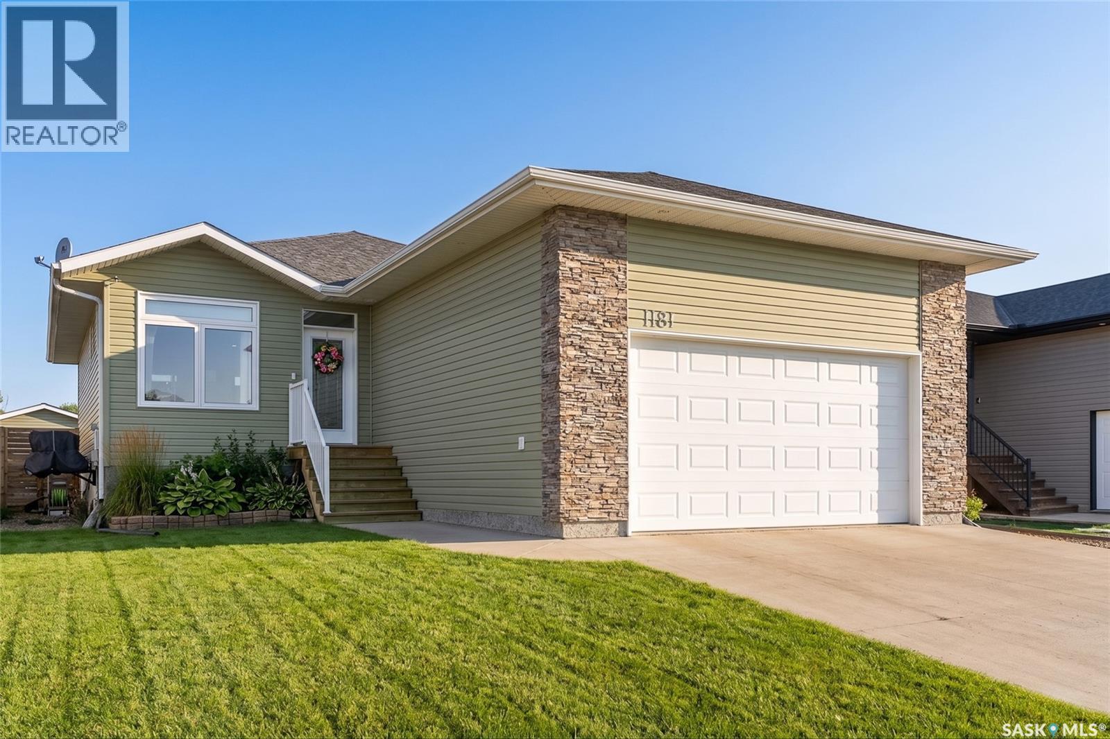 1181 Meier Drive, Moose Jaw, SK - Outdoor