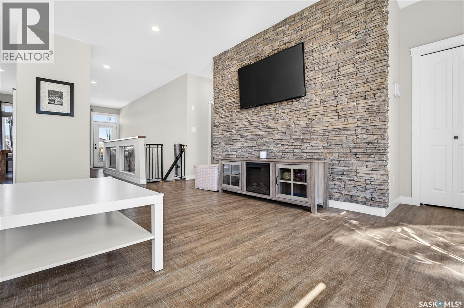 1181 Meier Drive, Moose Jaw, SK - Indoor Photo Showing Other Room