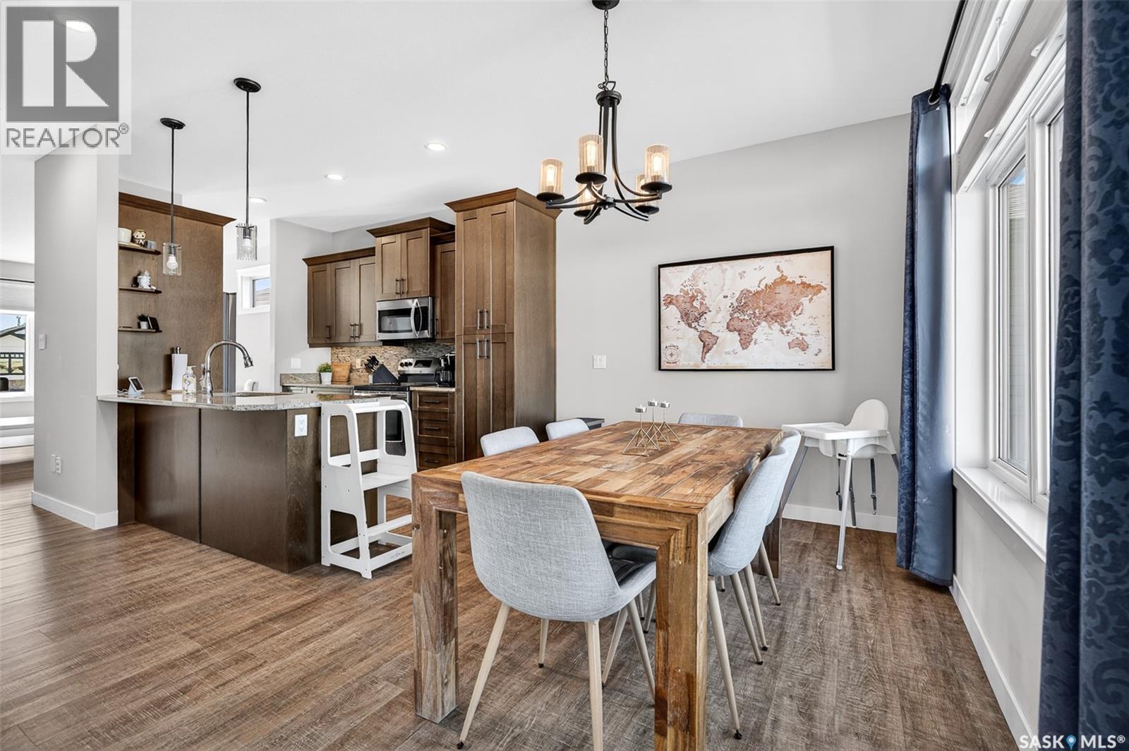1181 Meier Drive, Moose Jaw, SK - Indoor Photo Showing Dining Room