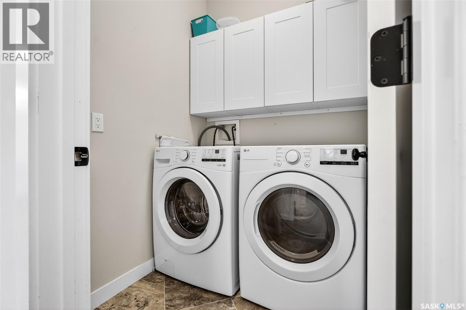 1181 Meier Drive, Moose Jaw, SK - Indoor Photo Showing Laundry Room