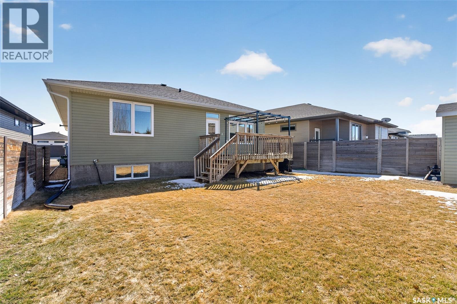 1181 Meier Drive, Moose Jaw, SK - Outdoor With Exterior