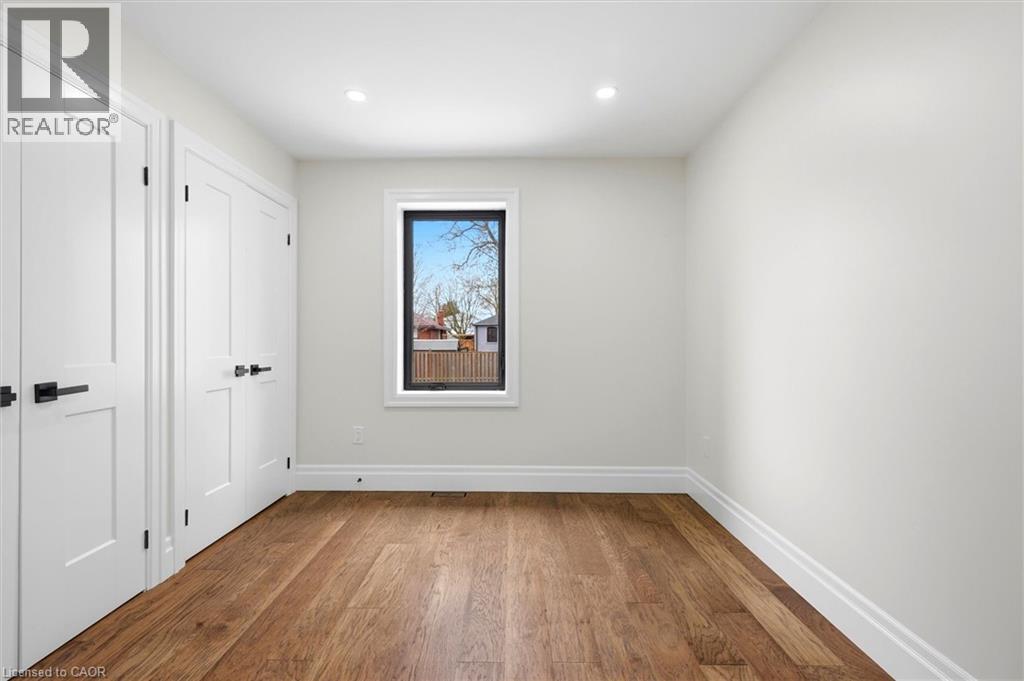 24 Treeview Drive, Toronto, ON - Indoor Photo Showing Other Room