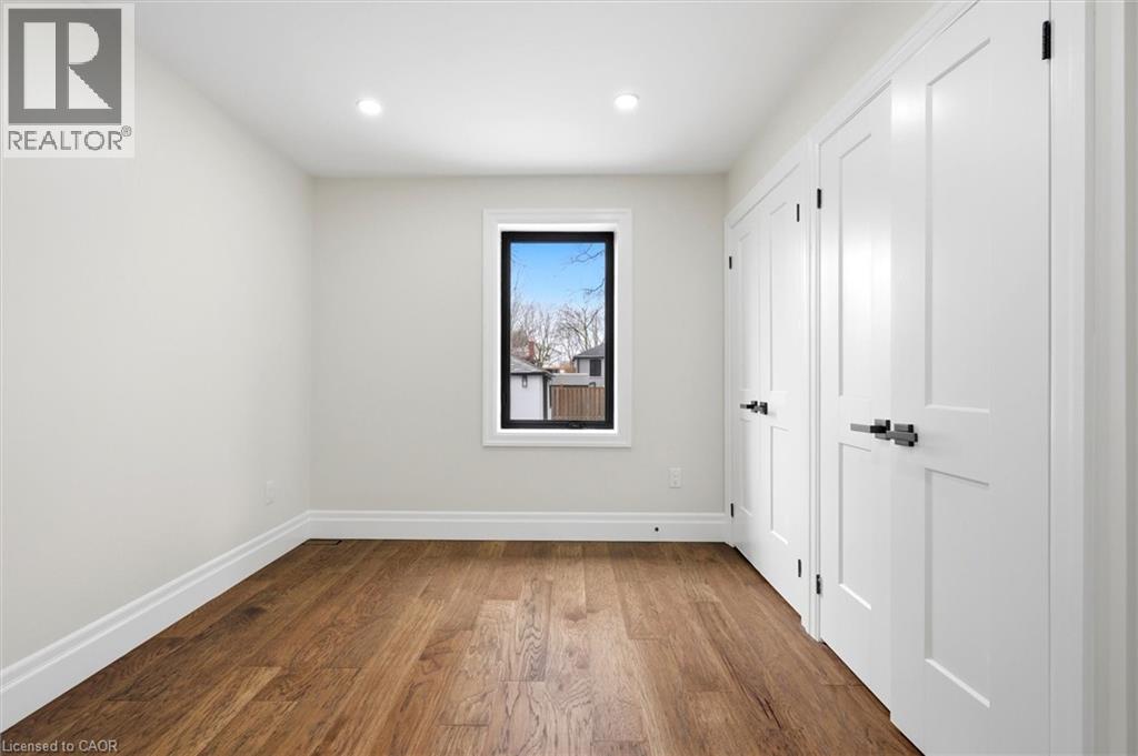 24 Treeview Drive, Toronto, ON - Indoor Photo Showing Other Room