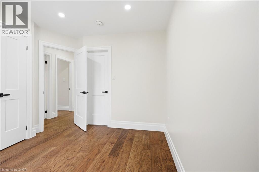 24 Treeview Drive, Toronto, ON - Indoor Photo Showing Other Room
