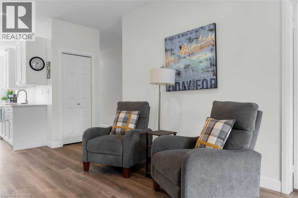 145 Silverbirch Boulevard, Hamilton, ON - Indoor