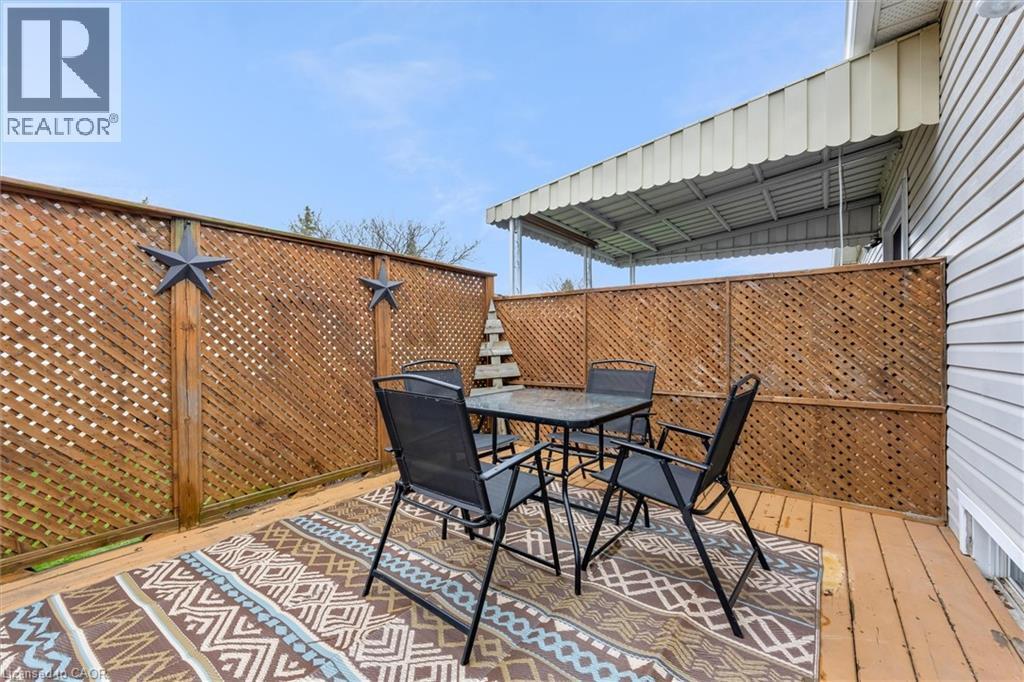 145 Silverbirch Boulevard, Hamilton, ON - Outdoor With Deck Patio Veranda With Exterior