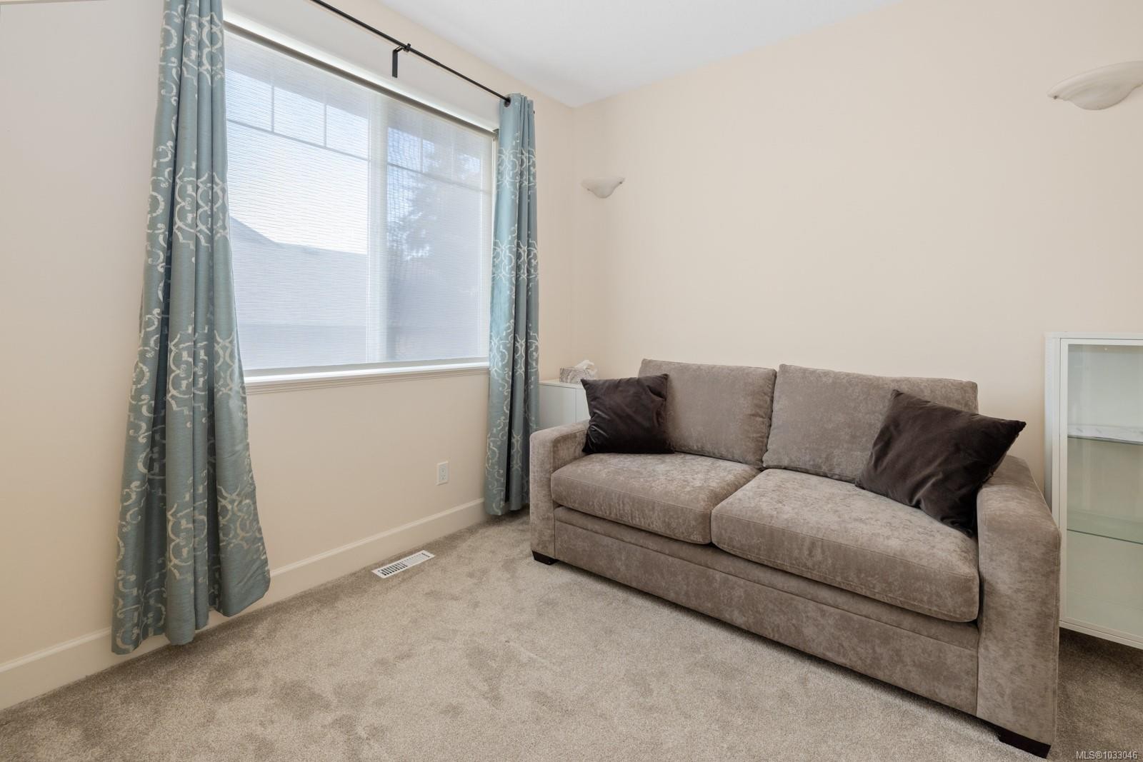 6246 Lower Chippewa Rd, Duncan, BC