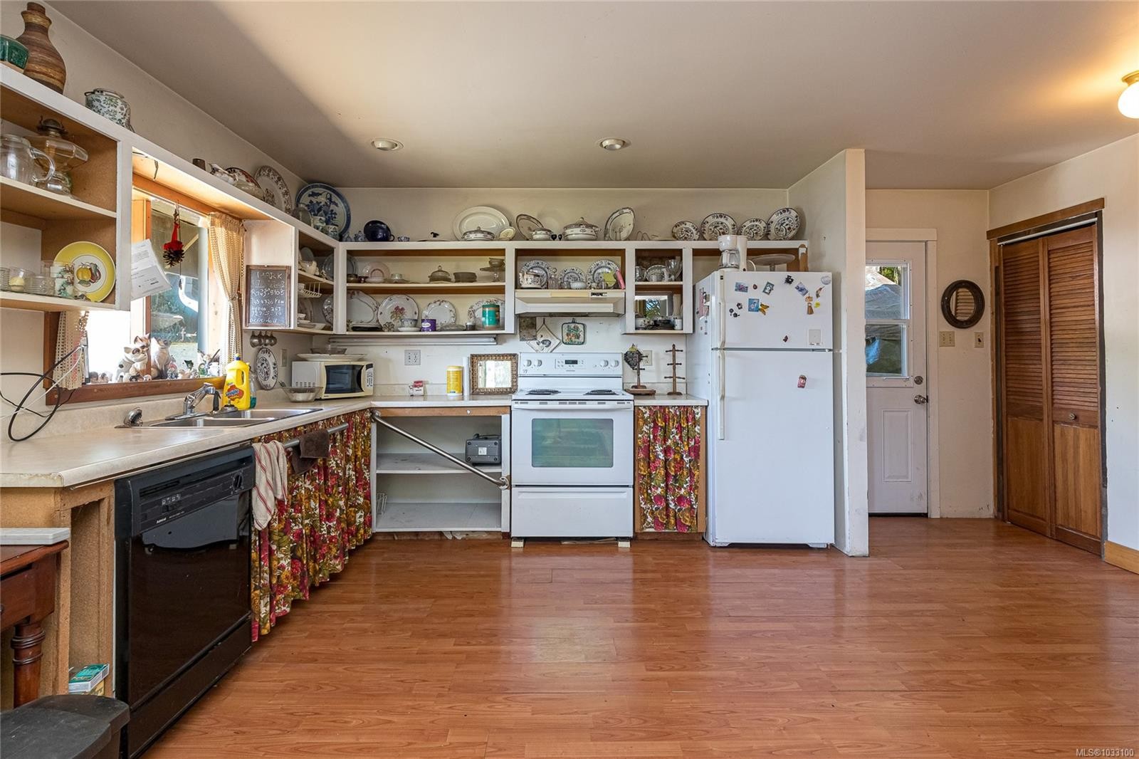 367 Mccurdy Dr, Malahat, BC