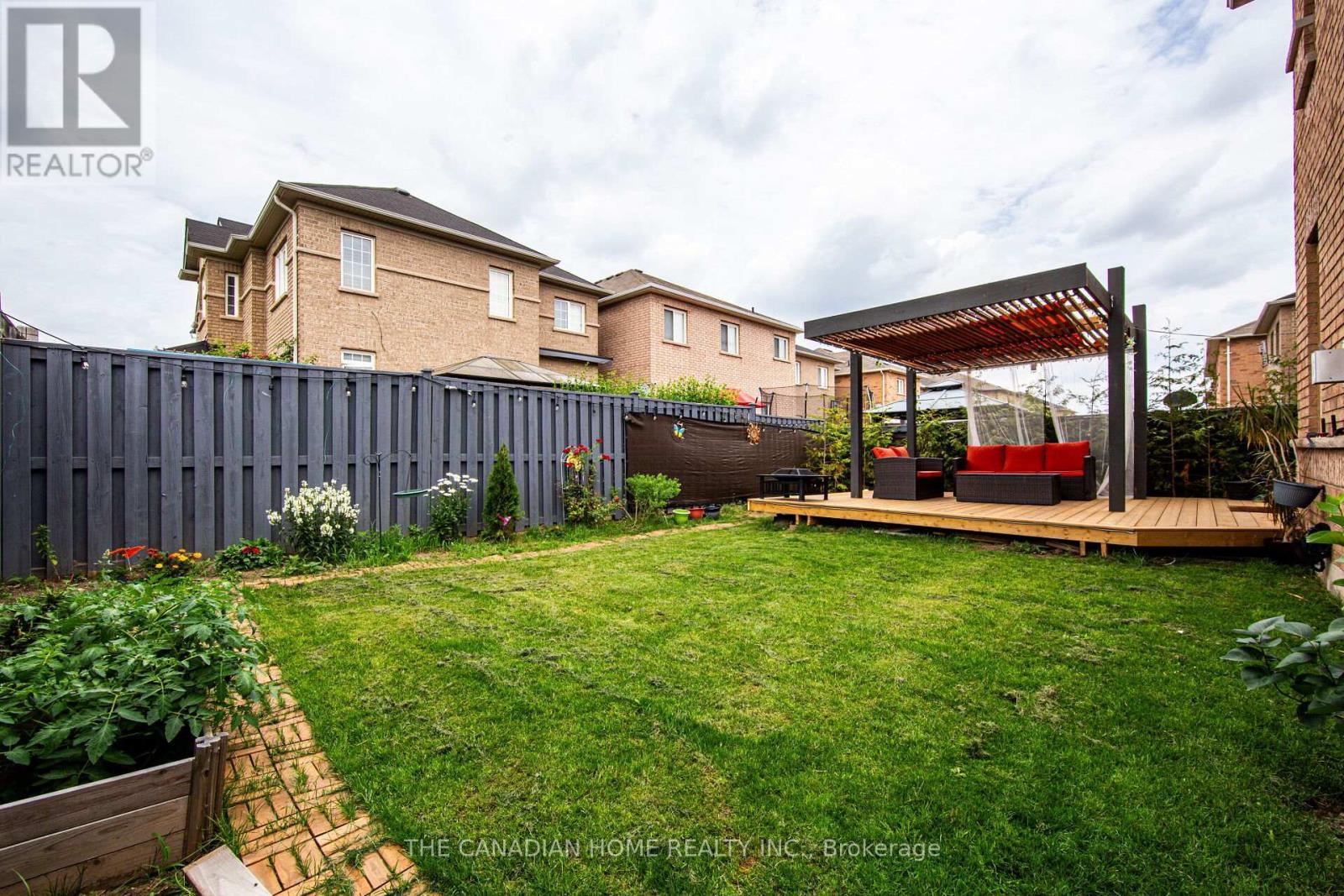 35 Ashby Field Road, Brampton, ON - Outdoor