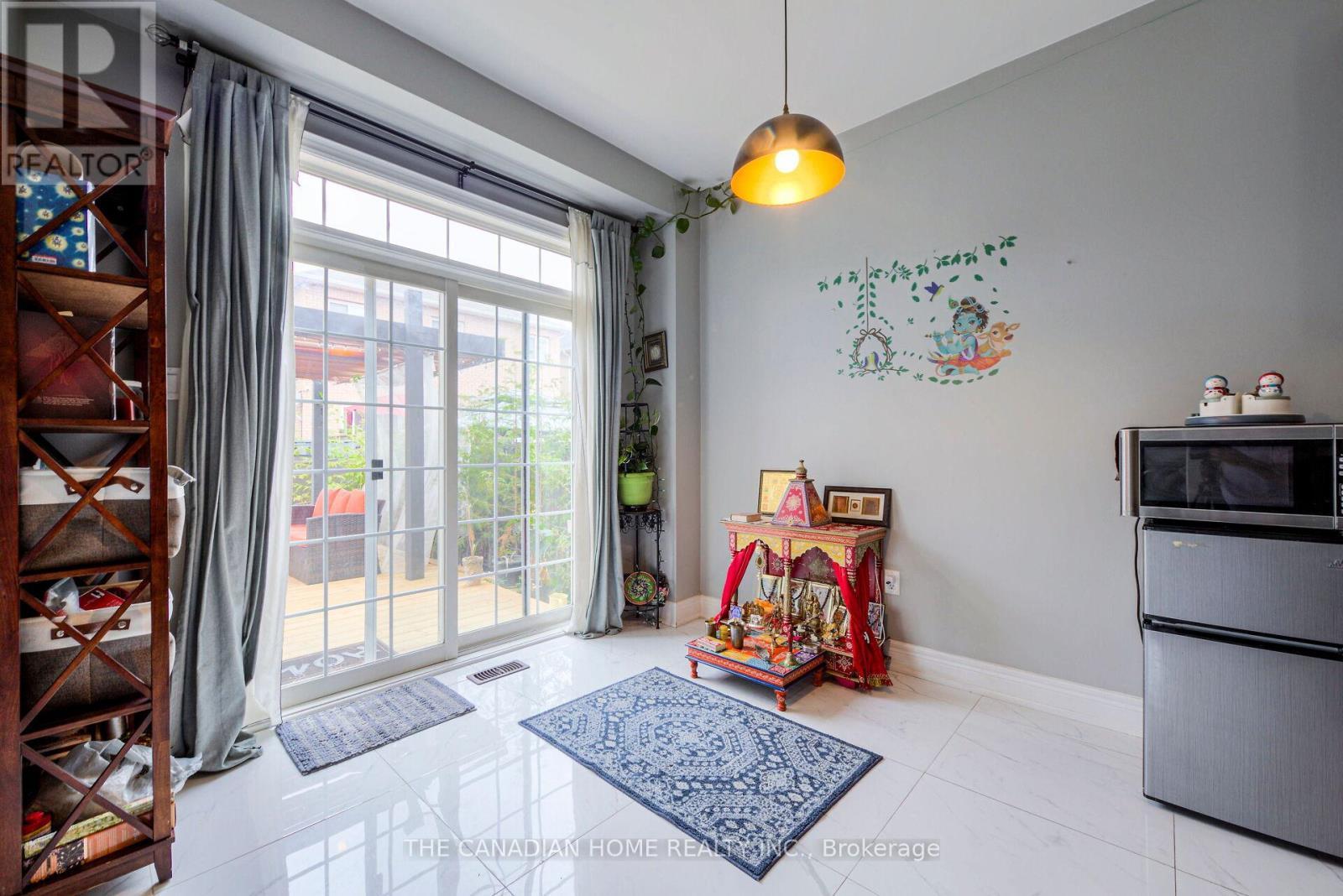 35 Ashby Field Road, Brampton, ON - Indoor