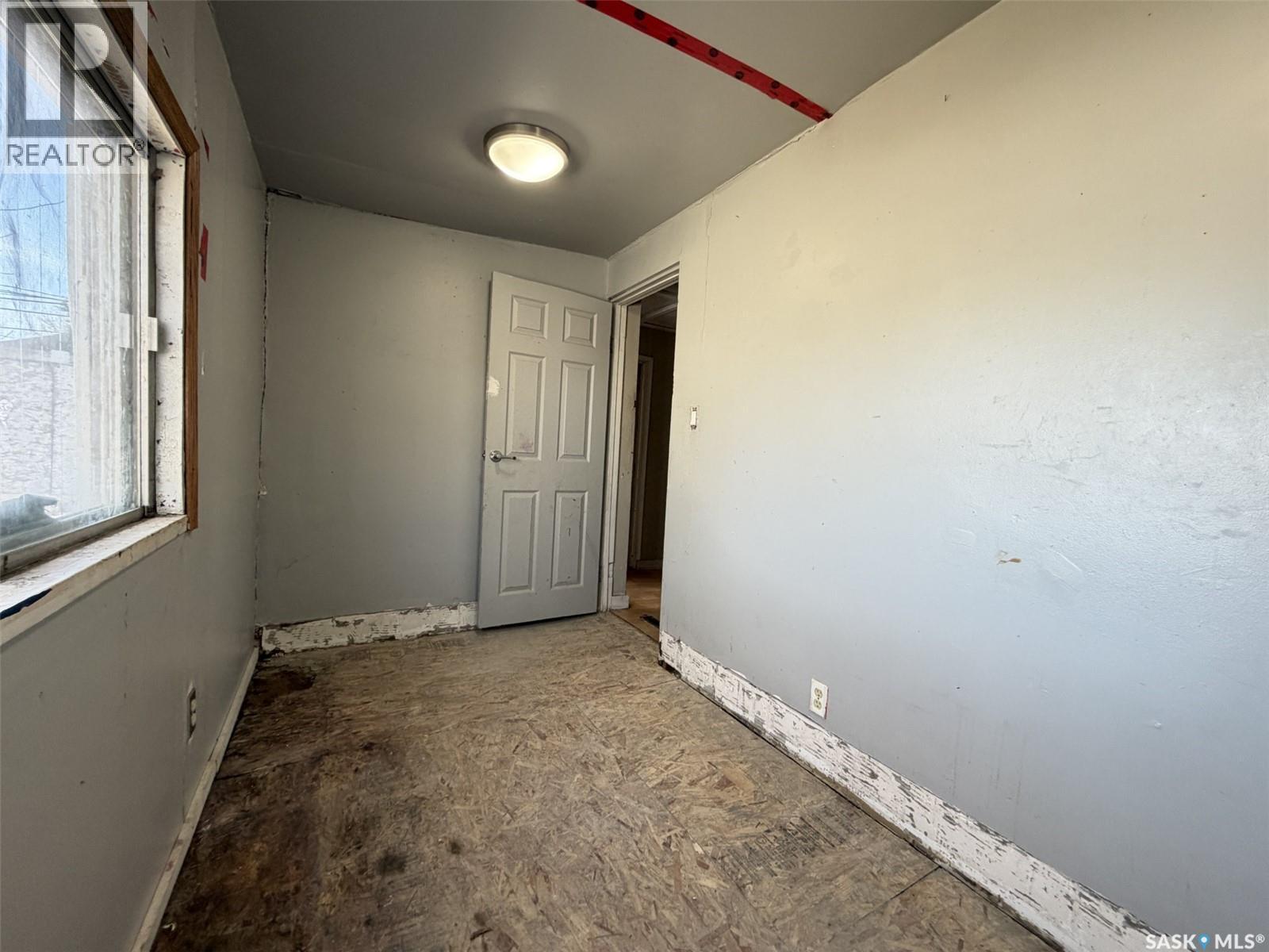 1037 Broder Street, Regina, SK - Indoor Photo Showing Other Room