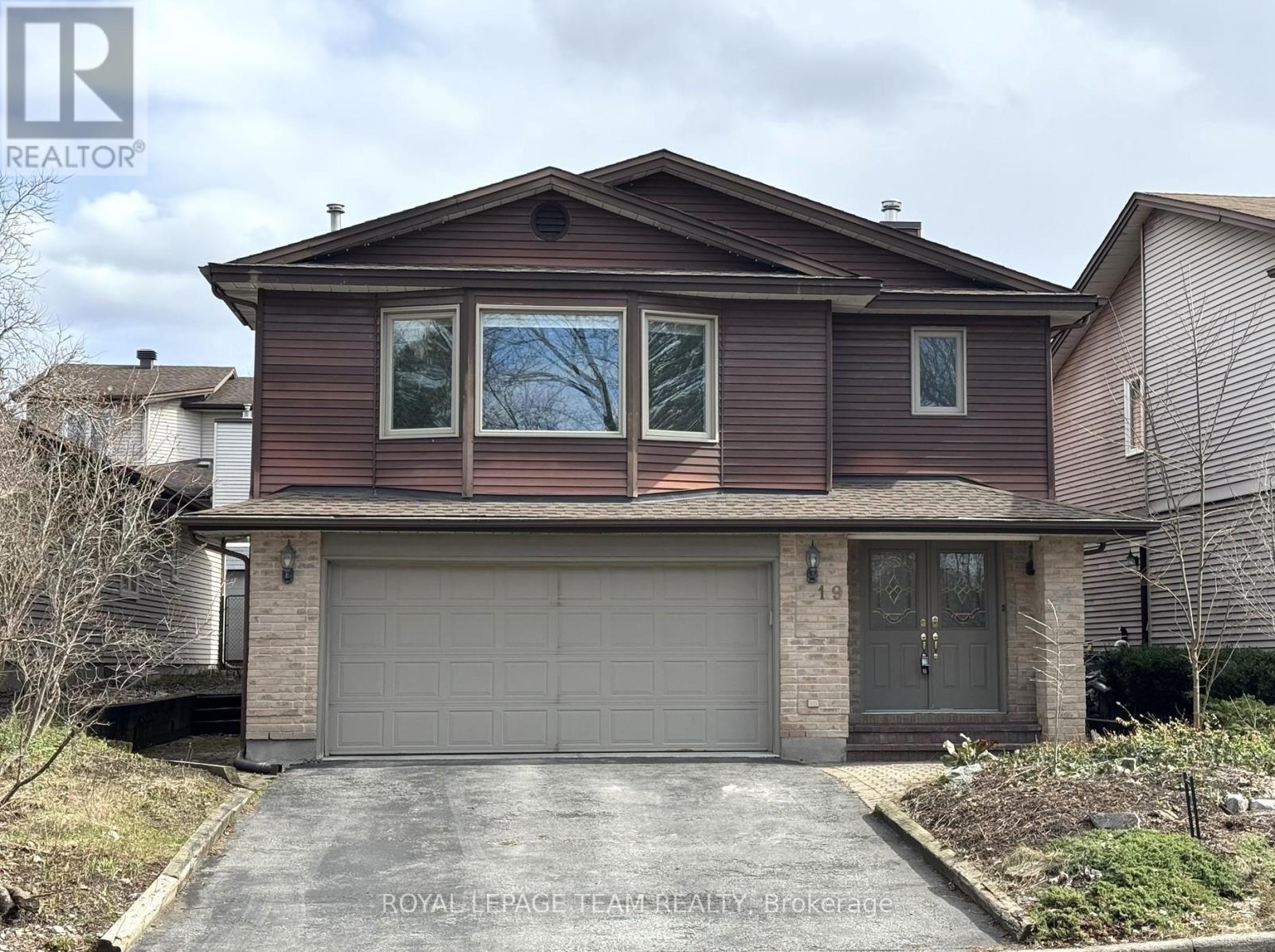 19 Hackett Street, Ottawa, ON - Outdoor