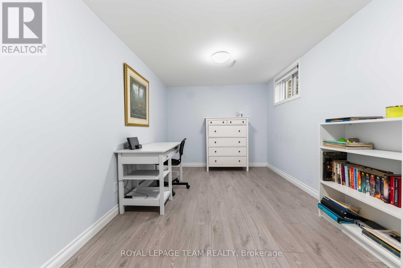 19 Hackett Street, Ottawa, ON - Indoor
