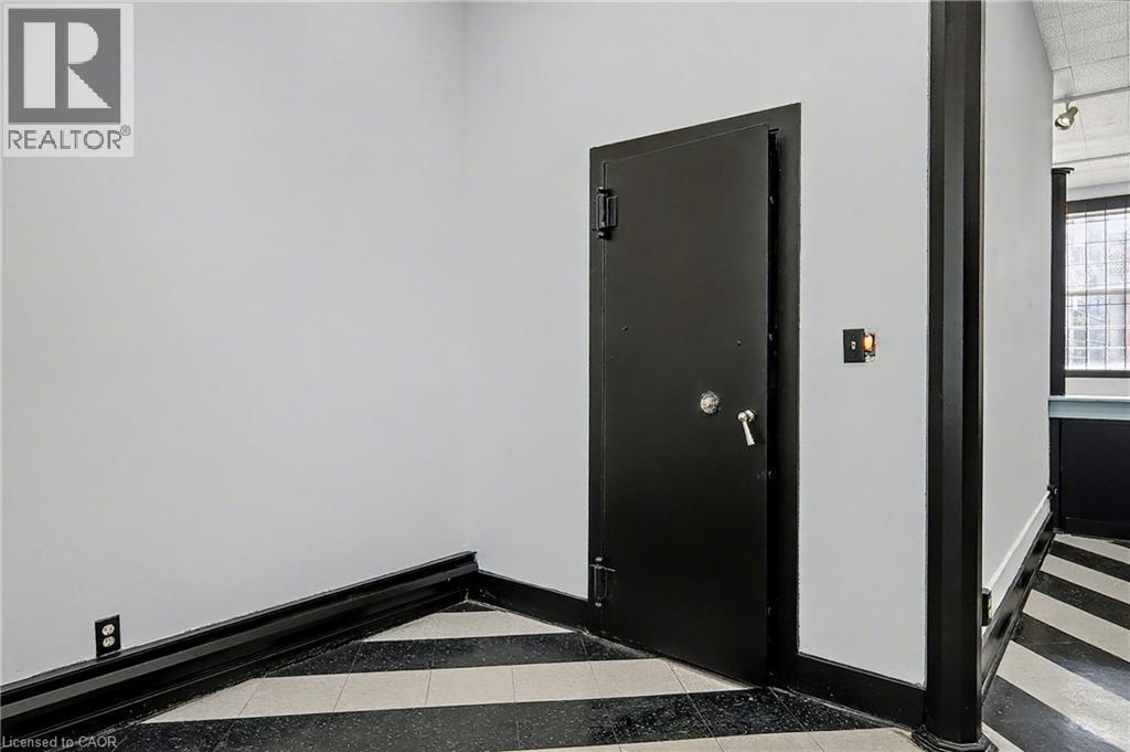 19 King Street E Unit# 2, Kitchener, ON