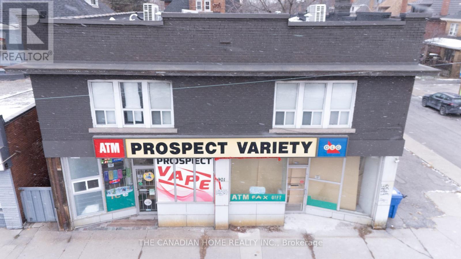 899 Main Street E, Hamilton, ON
