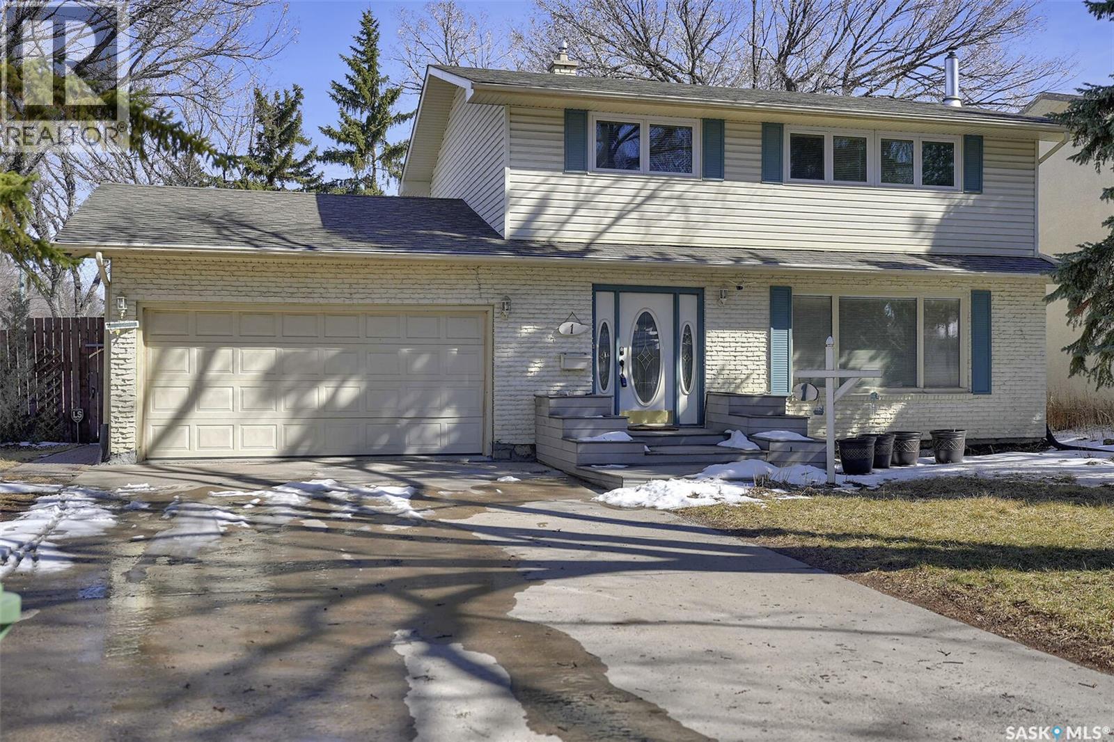 1 Culliton Crescent, Regina, SK - Outdoor