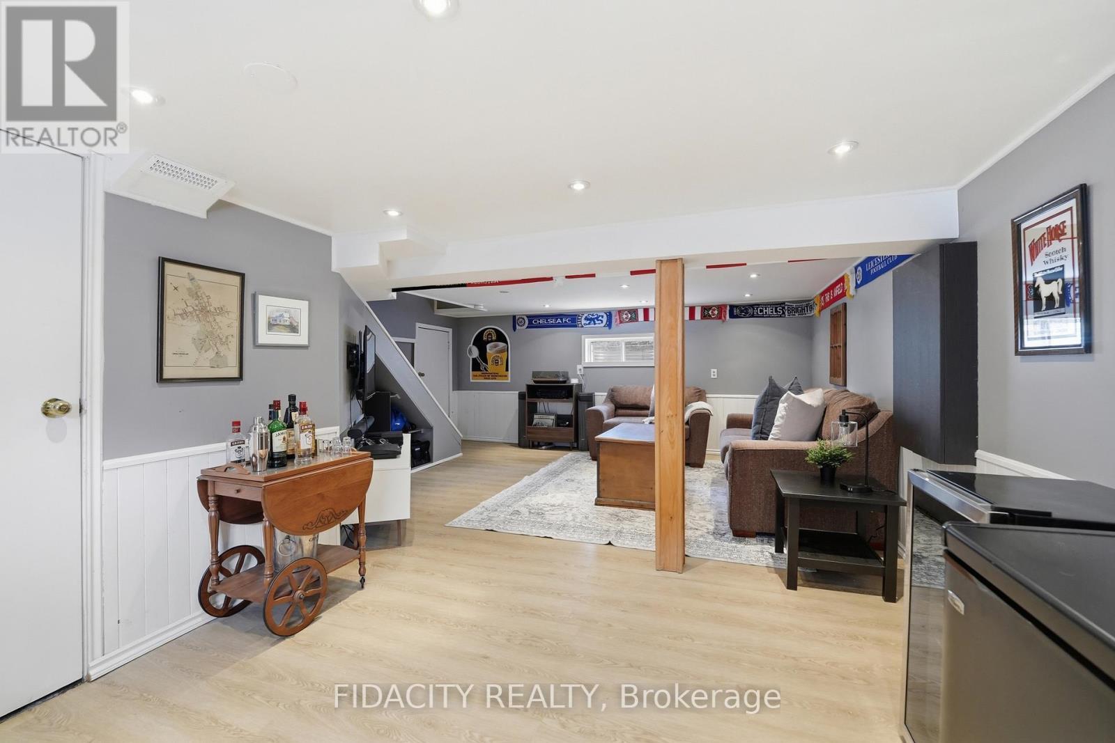 6560 Jack Pine Crescent, Ottawa, ON - Indoor