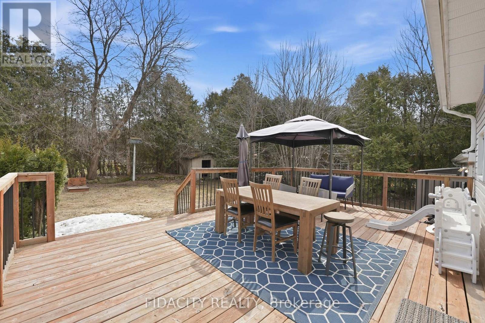 6560 Jack Pine Crescent, Ottawa, ON - Outdoor With Deck Patio Veranda