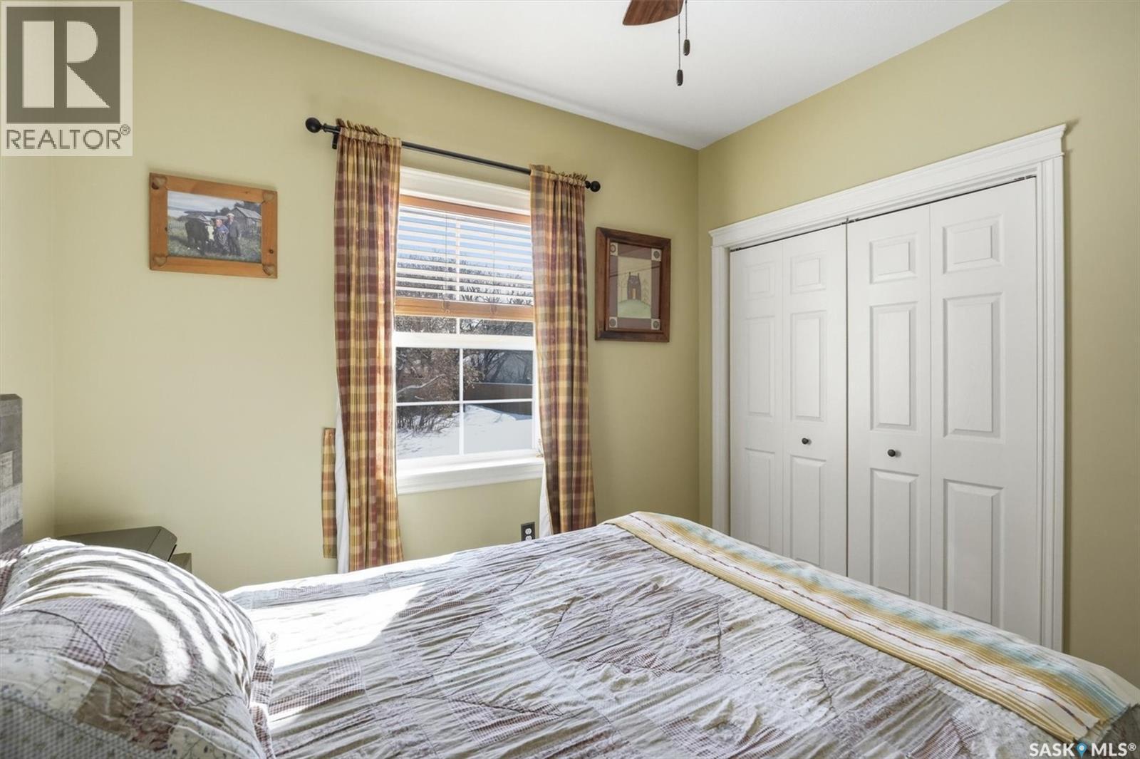 514 Railway Street E, Hepburn, SK - Indoor Photo Showing Bedroom