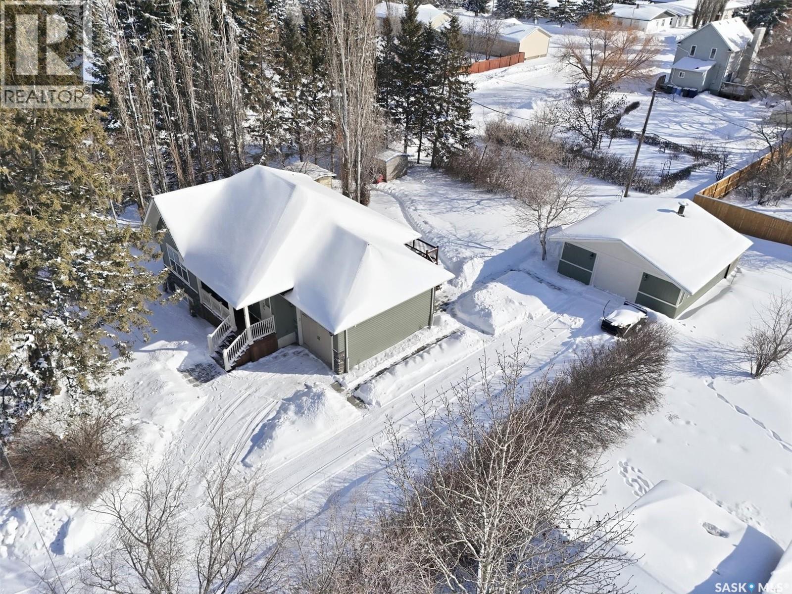 514 Railway Street E, Hepburn, SK - Outdoor